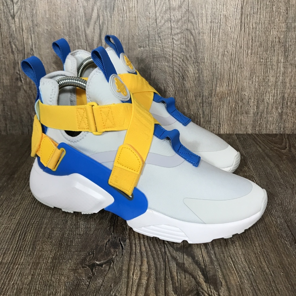 Nike Huarache City GS Youth Size 6Y